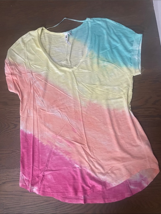 Cable & Gauge Tops - Cable & Gauge Pastel Tie-Dye V-Neck Short Sleeve Top